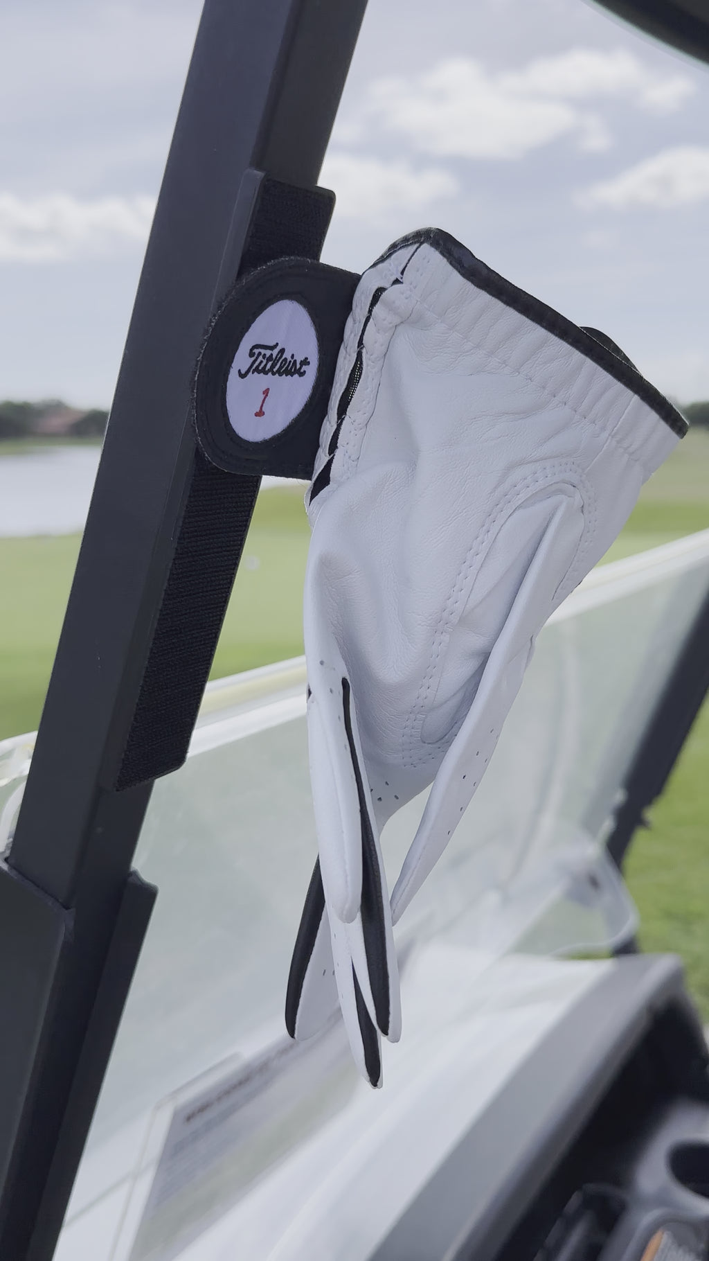 THE SMILEY PORTABLE MAGNETIC GLOVE HOLDER FOR GOLF CARTS (glove not included)