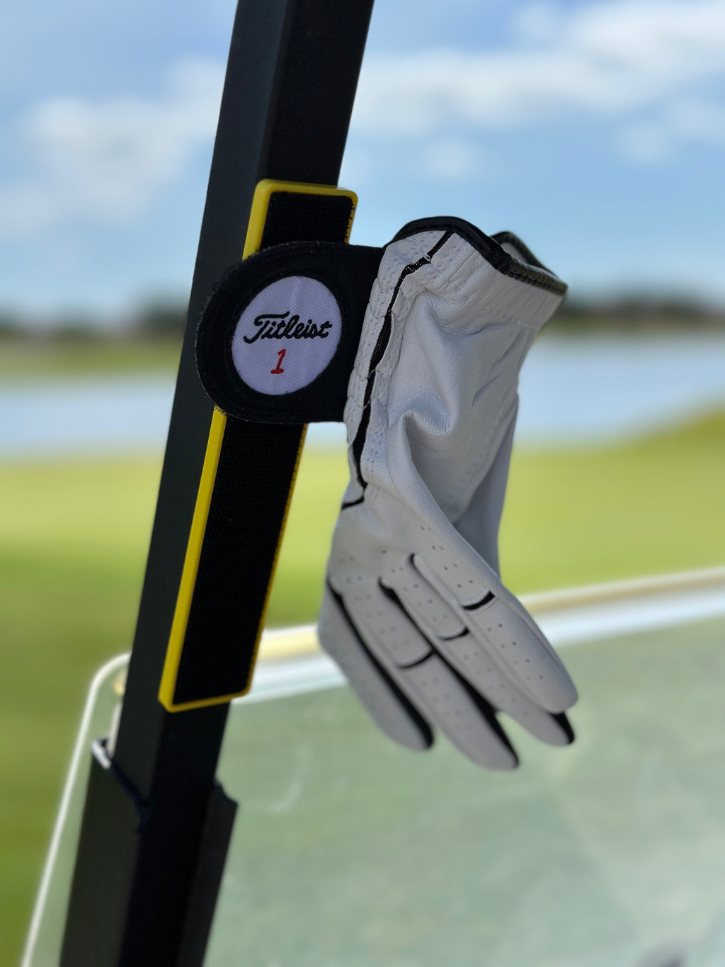 Magnetic Golf Glove Holder for Golf Carts